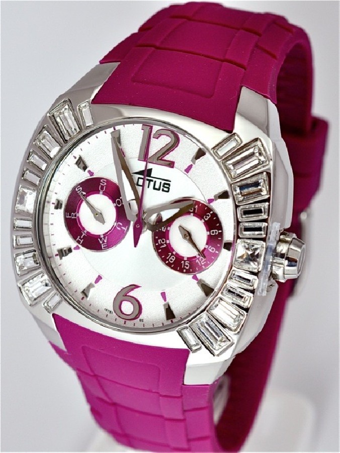 Lotus 15751/2 - Vista frontal