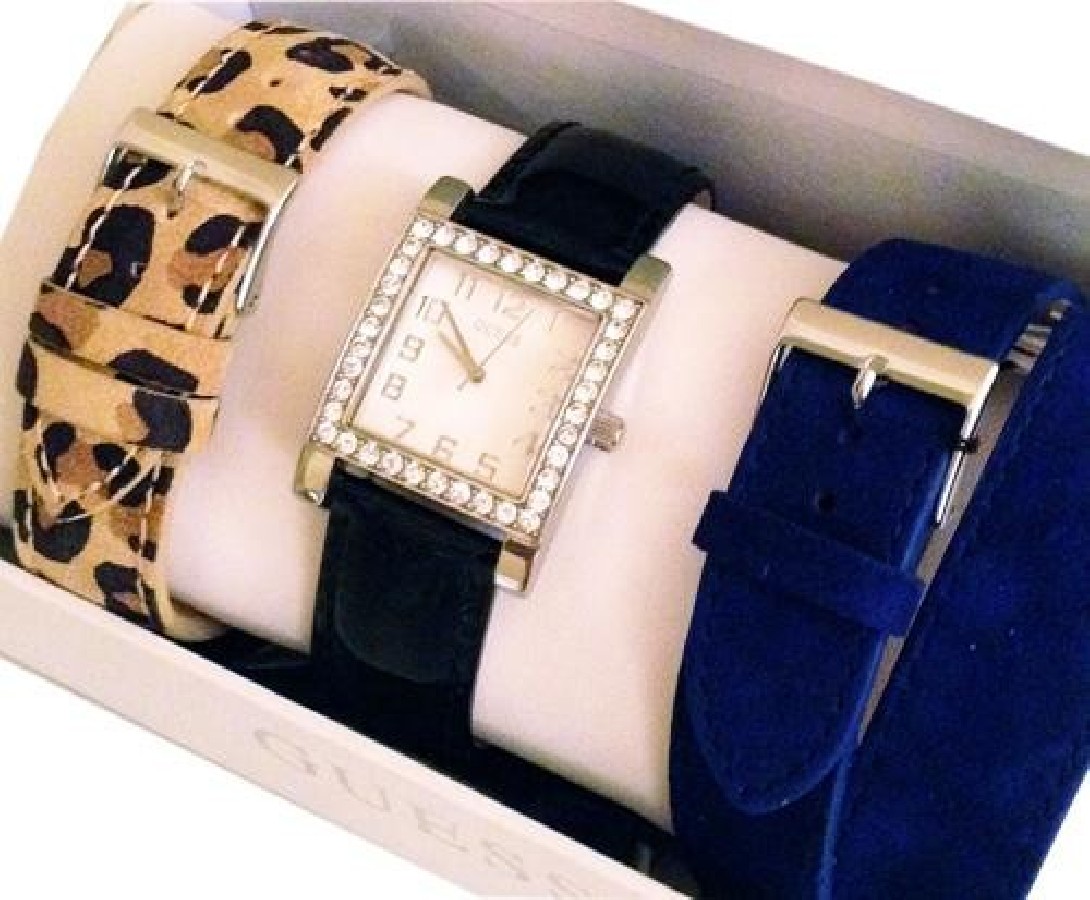 Guess WATCH   SPECIAL PACK W0158L1 + 2 STRAPS W0158L1_SET - Vista frontal