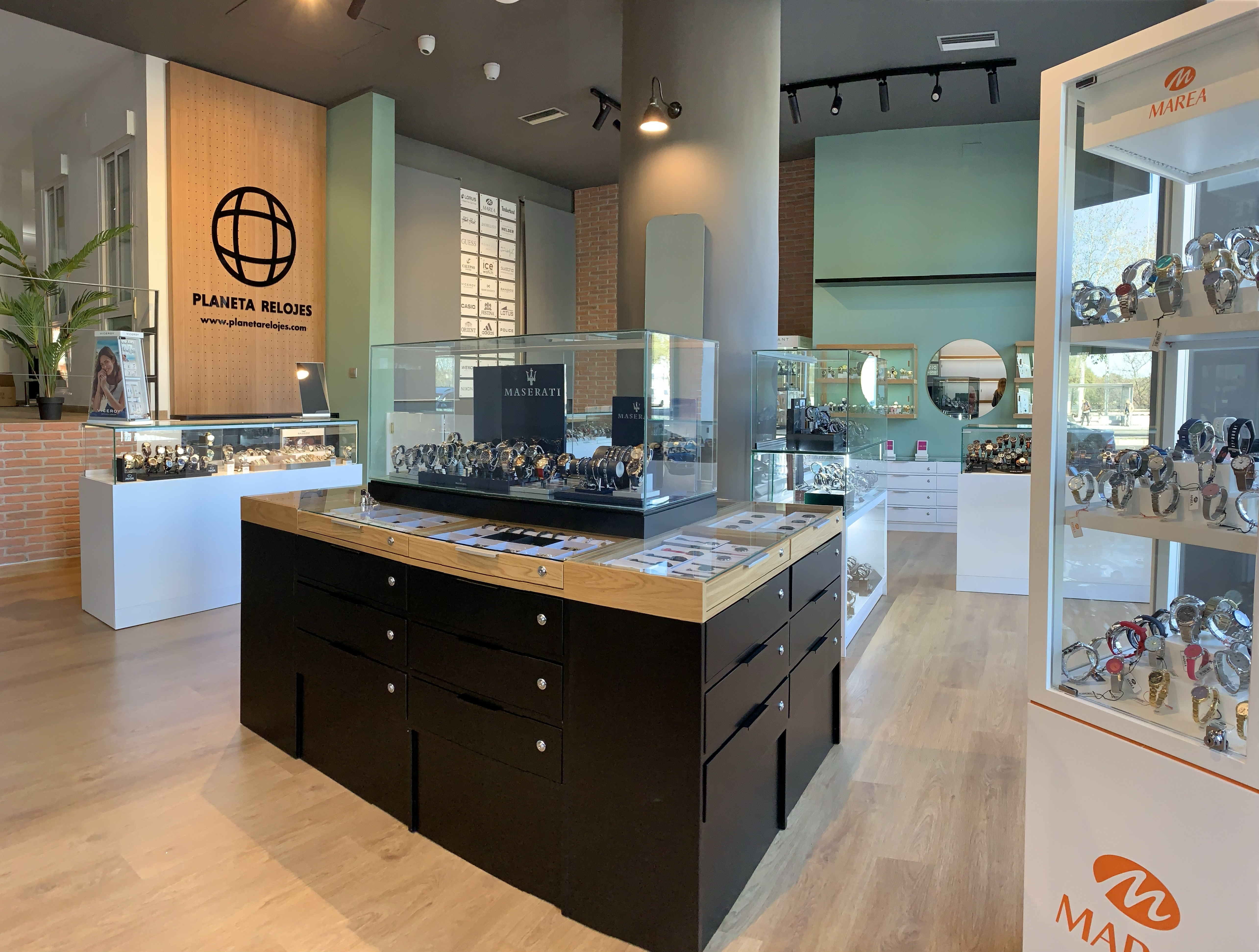 Planeta Relojes Sevilla